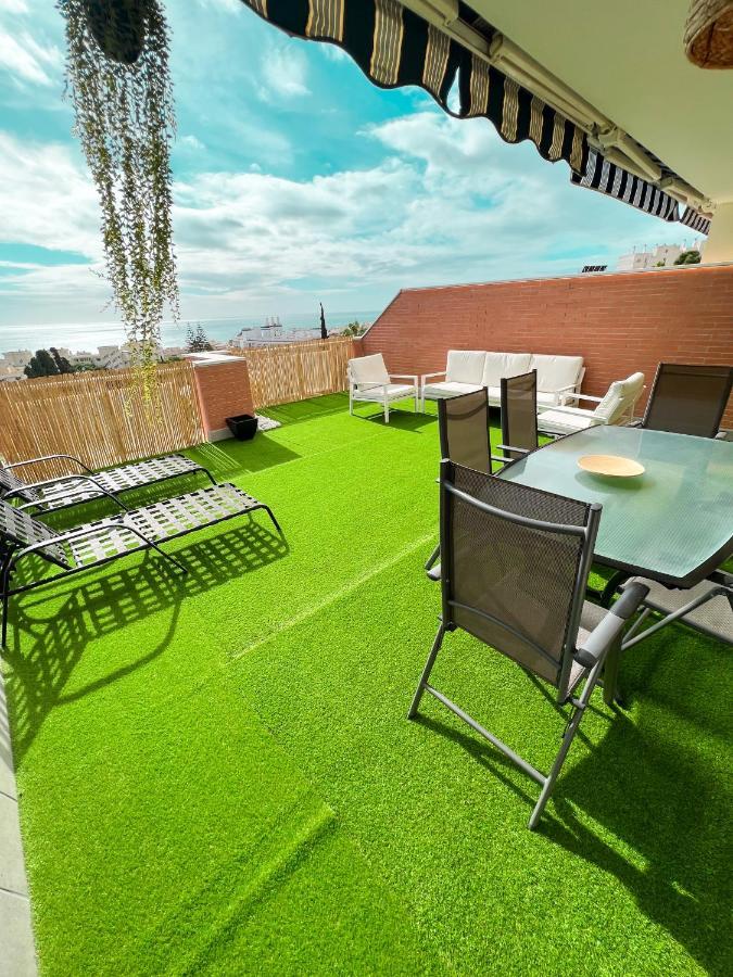 Cozy Apartment With Large Terrace Torremolinos Exteriör bild