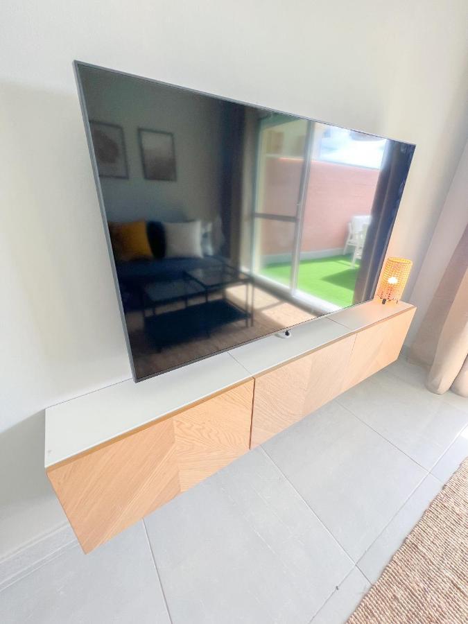 Cozy Apartment With Large Terrace Torremolinos Exteriör bild